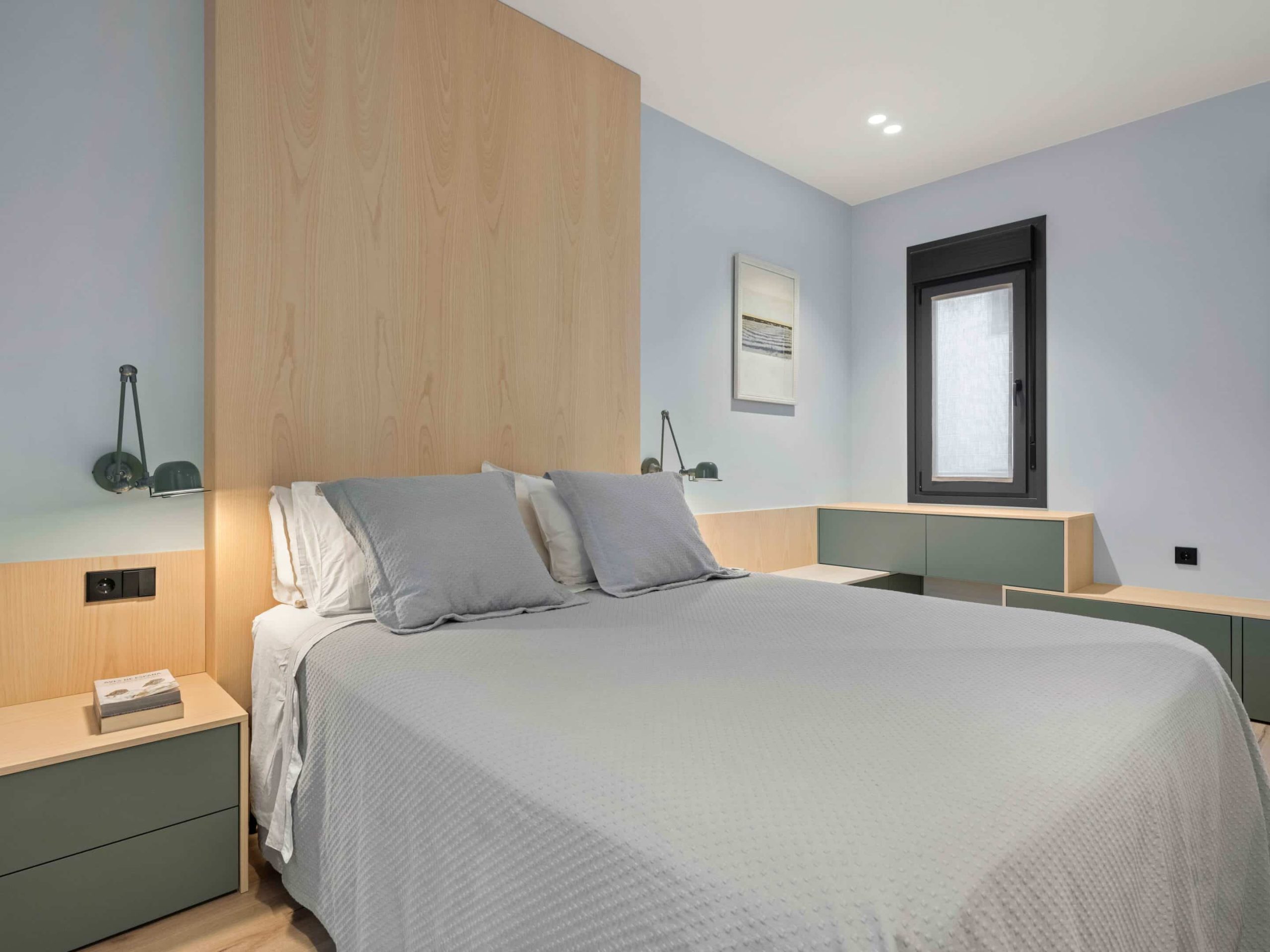 Dormitorio principal en tonos azules, proyecto CMA 6